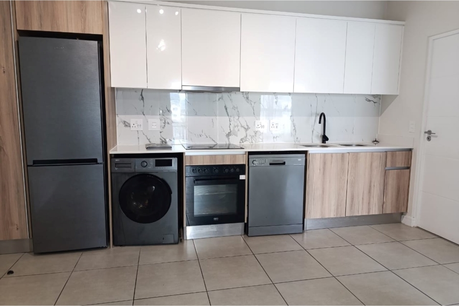 1 Bedroom Property for Sale in Sandown Western Cape